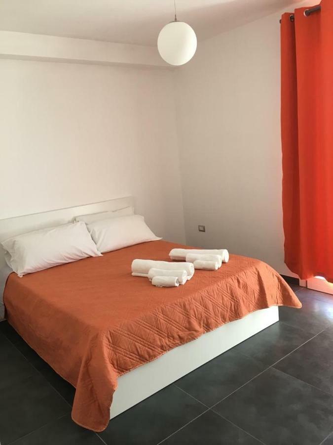 Bilo Arancione Apartment Porto Torres Exterior photo